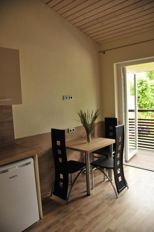 Apartamentai Trys Pusys Sventoji Bagian luar foto